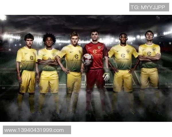 卷发足球星的传奇之路：从草根少年到世界舞台的璀璨明星