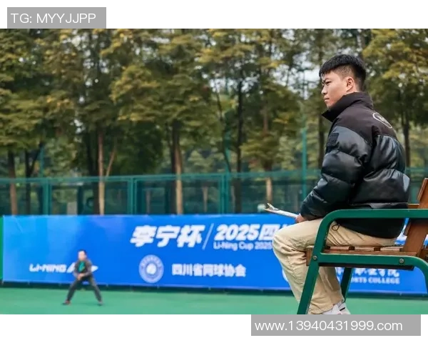 成都网球队的比赛经验揭秘：网球巨献背后的故事与成长之路
